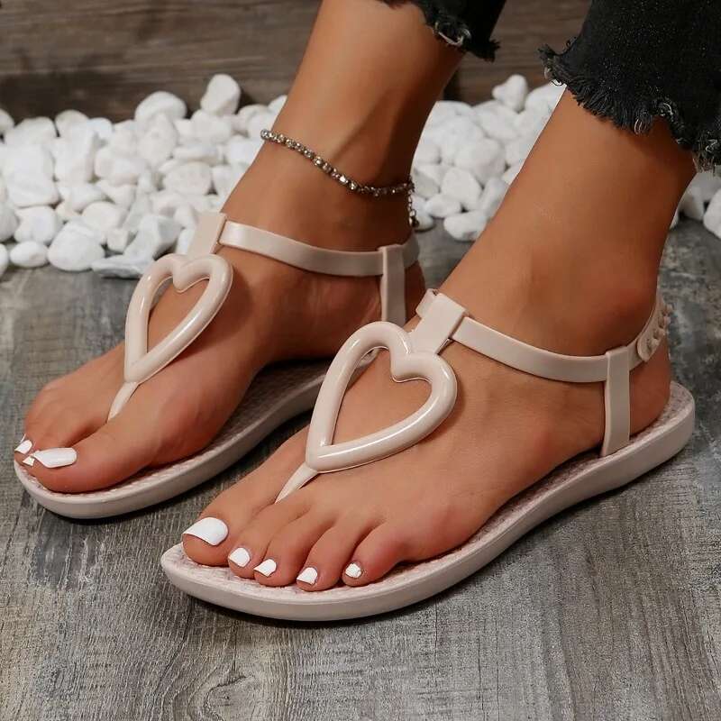 2025 Women S Free Shipping Sandals Summer Fashion Designer New Flat Bottomed Flip Flops Sandals Outdoor Casual Style Open Toe Soft Shoes Slippers