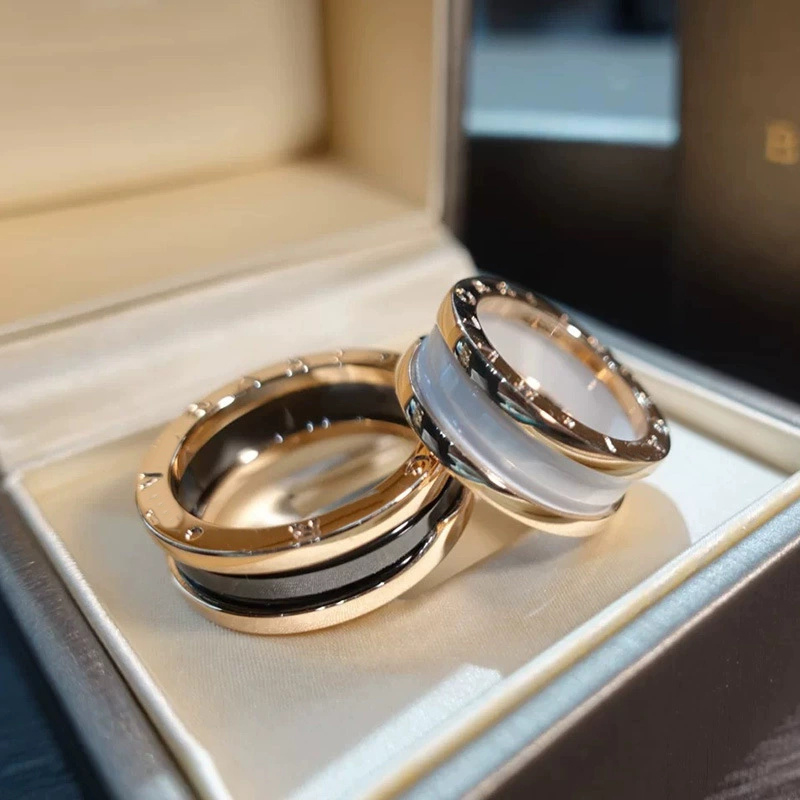 New Classic Designer Ring Brand Jewelry Enamel Craft Luxury Fashion Ceiling Ring Ceramic Original High-End Custom Materials K Gold Ring Bracelet Couples Party Gift