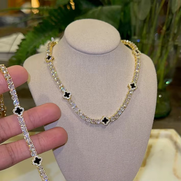 Womens Gold Plated Bling Tennis Bracelet Chain Moissanite VVS Dia Jewelry Set Hip Hop Iced Out Black Clover Necklace