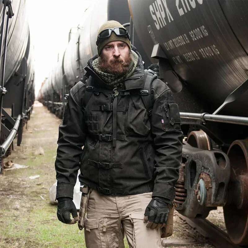 High Quality Jacket Men Waterproof Wear-Resistant Multi-Pocket Jackets Outdoor Hiking Windproof Coat