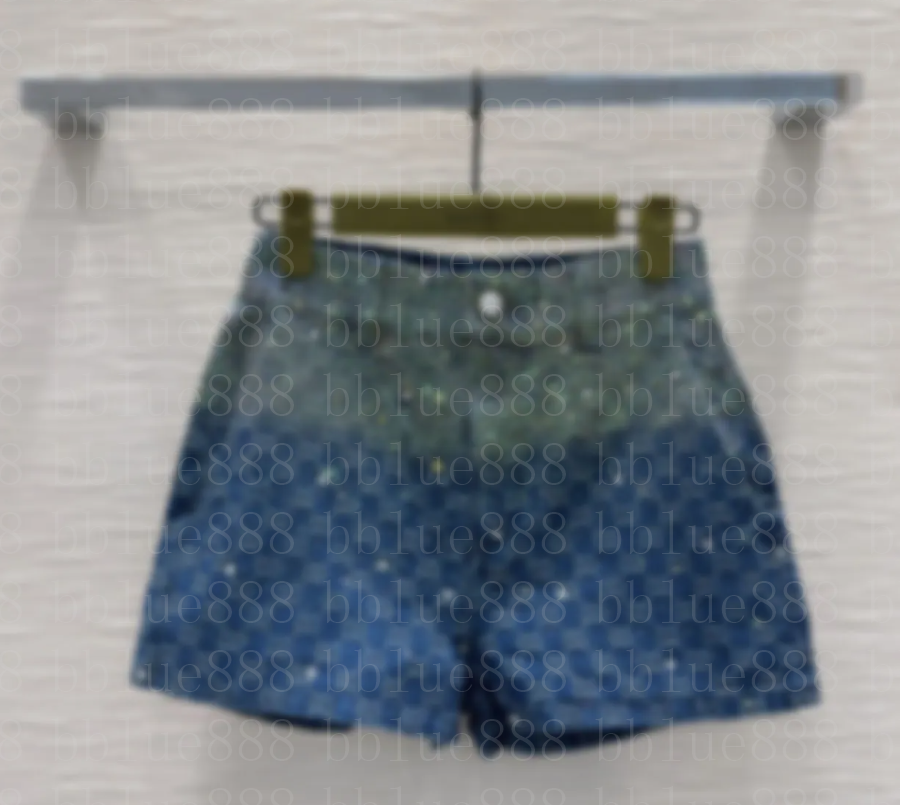 25ss Summer paris designer womens shorts luxury Double letter short women Color hot stamping Outdoor Khaki trousers