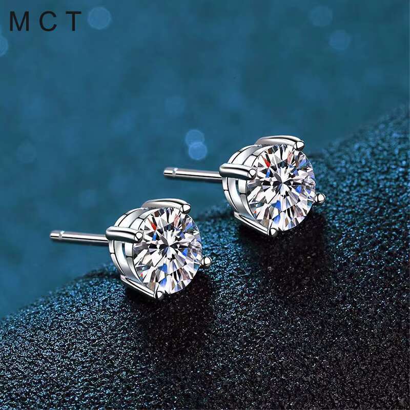 MCT Wholesale High Quality Classic S 4-prong Moissanite Dia Studs Women's Earrings Jewelry