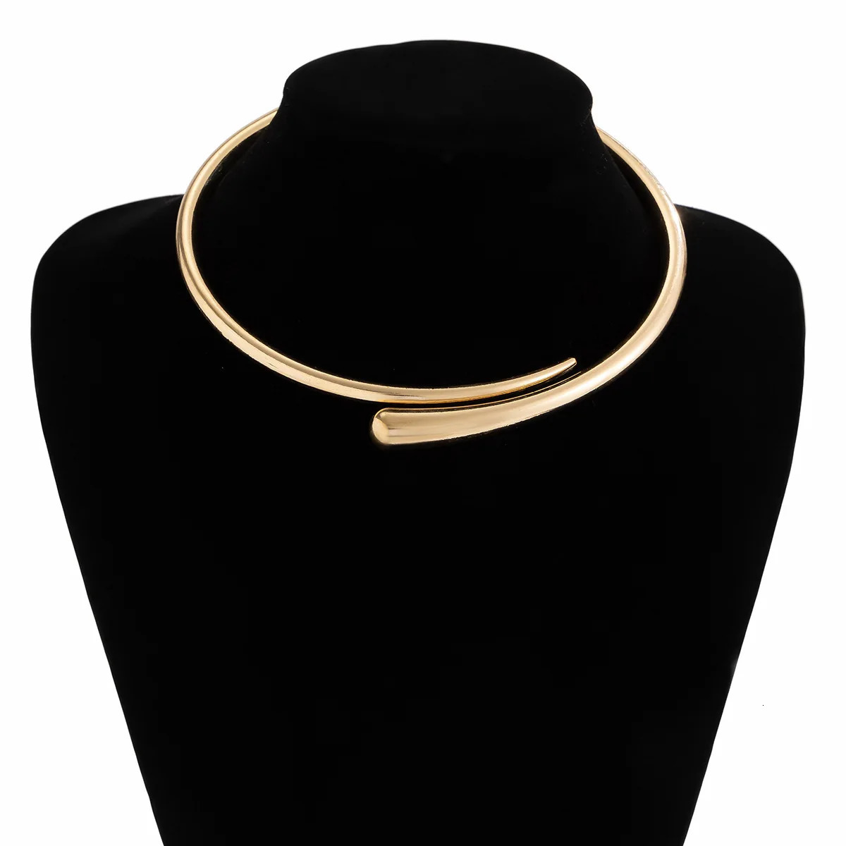 KMVEXO Irregular Water Drop Open Torques Choker Necklace Bracelet Set Women Adjustable Collar Necklaces Goth Grunge Jewelry Sets250304