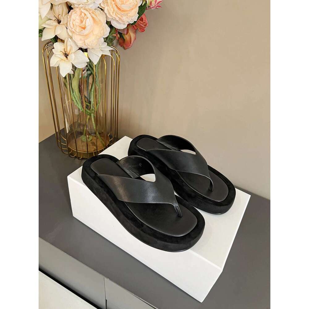 New Women Genuine Leather Slides Ladies Mules Vacation Casual Beach Shoes Flip ps Slippers Woman