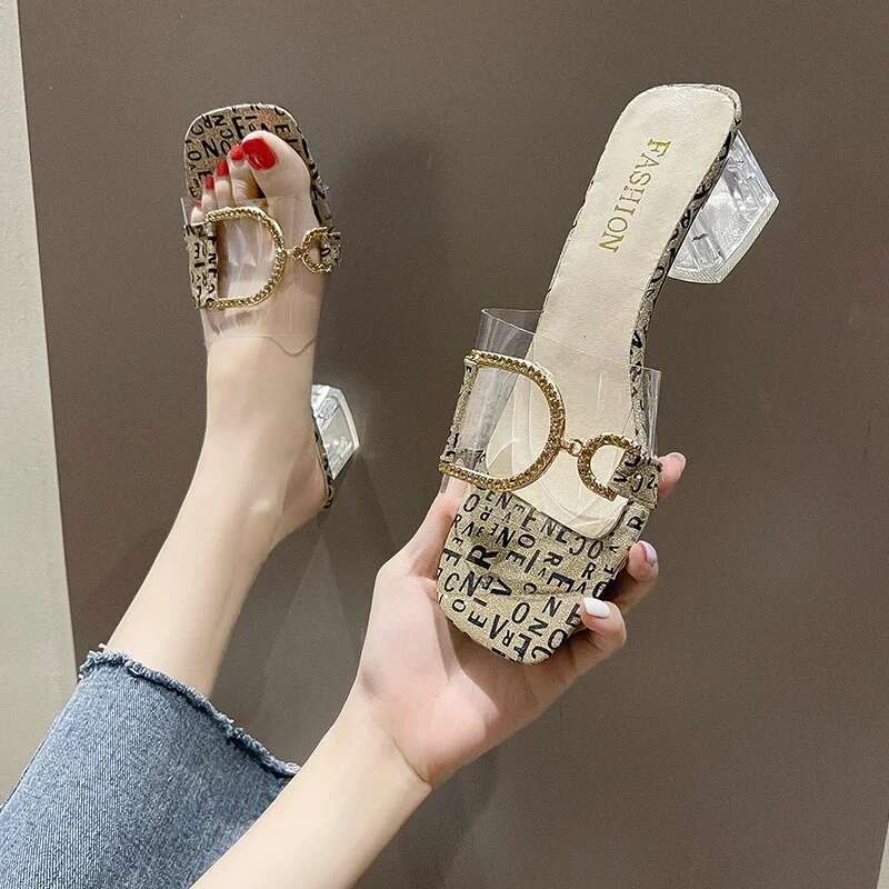 2025 Summer New Crystal Transparent Women s Middle Heel Comfortable Sandals Women s Shoes Fashion Designer Trendy Cool Letter Slippers One Line Drag