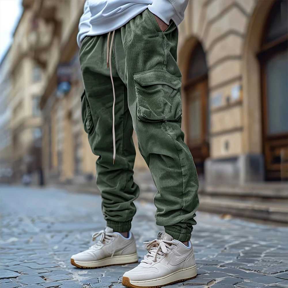 Mens Corduroy Fleece Warm Pants Pocket Winter Vintage Loose Workwear Drawstring Elastic Waist Joggers Windproof Design TrousersT250308