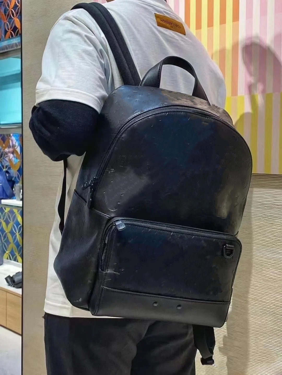 Designer Style Classic Outdoor Backpack Tote Bag Large Capacity Womens Fashion Limited style Leather multi-functional holiday bag Top quality 2025