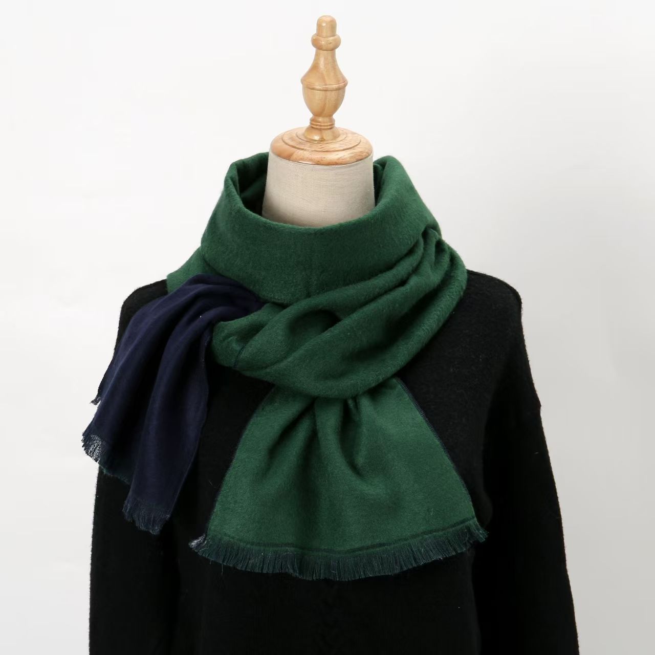 T252 Korean couple scarf female winter thick wool knitted versatile thick warm girl Japanese scarf male student