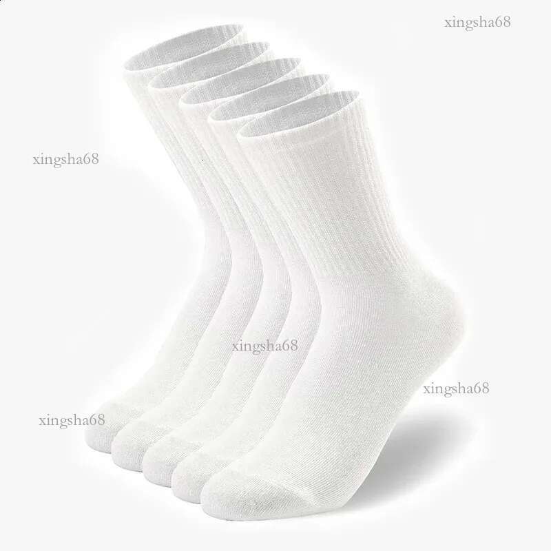 5 Pairs Men Crew Socks Black And White Middle Tube Streetwear Soft Breathable Cotton Casual 24