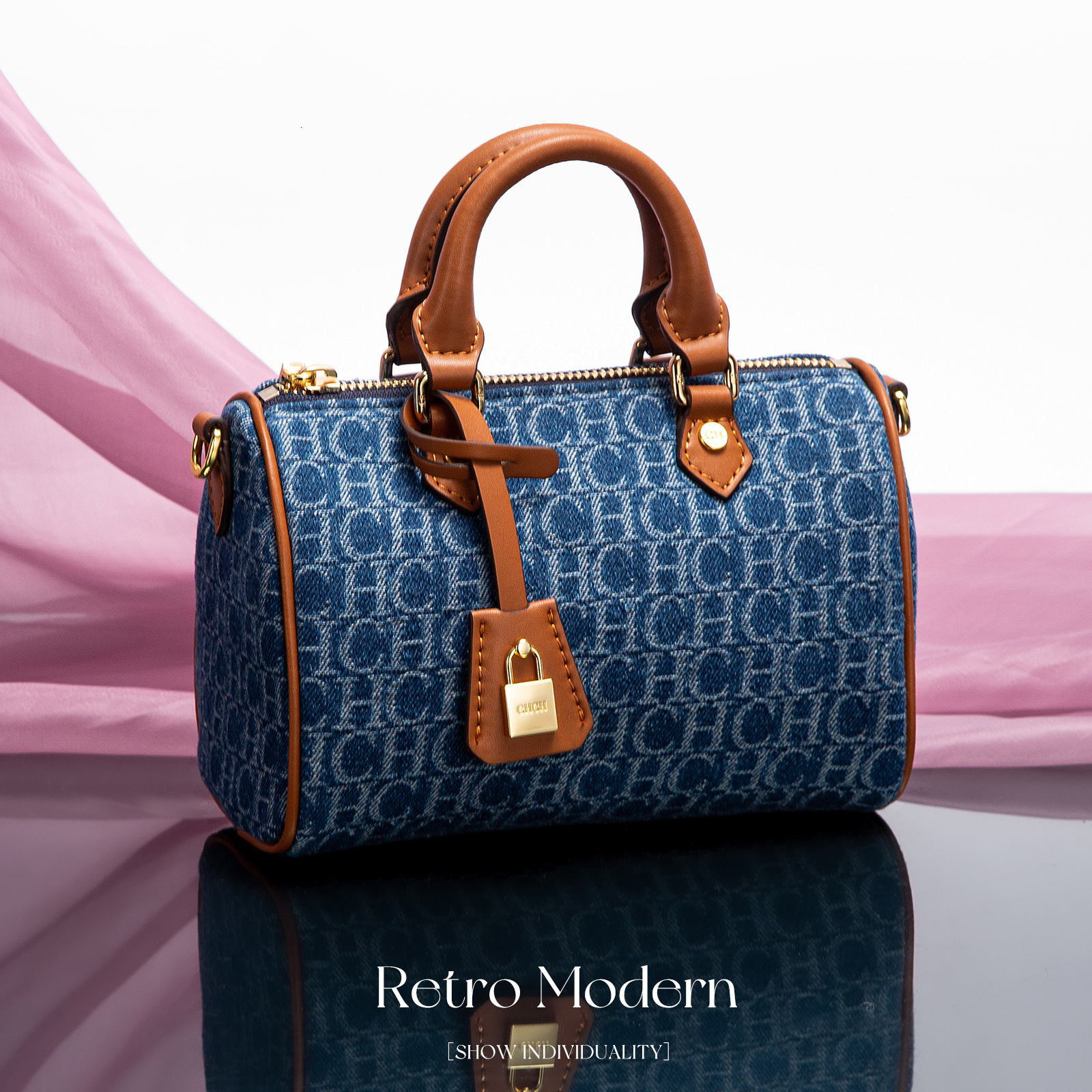 New Handbag For Travel, Trendy Combination With Women's Shoulder Bag