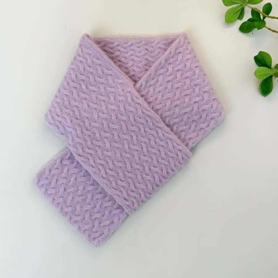K081 Unisex and practical wearable cashmere scarf perforated warp knitted short neck scarf
