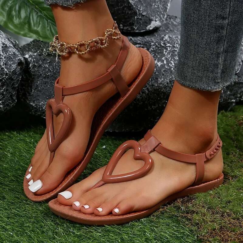 2025 Women S Free Shipping Sandals Summer Fashion Designer New Flat Bottomed Flip Flops Sandals Outdoor Casual Style Open Toe Soft Shoes Slippers