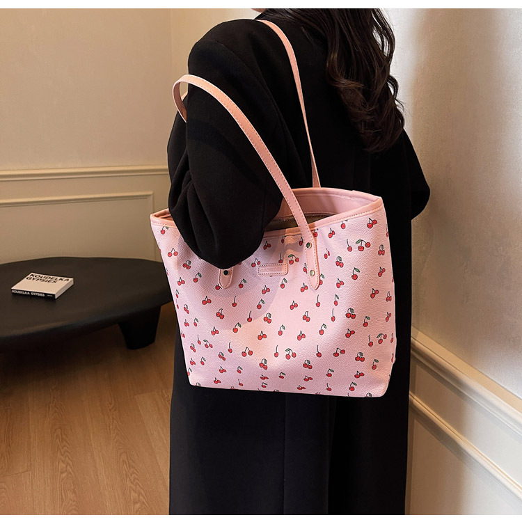 Little fresh women lightweight Tote new fashion high appearance NEW hot level all-match commuter shoulder bag 2024s