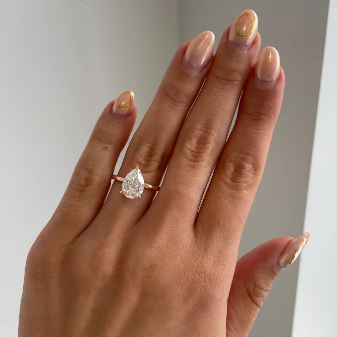 Custom 18K Gold Solitaire Jewelry IGI Certified HPHT Lab Created CVD DEF VVS VS Pear Radiant Oval Lab Grown Diamond Ring