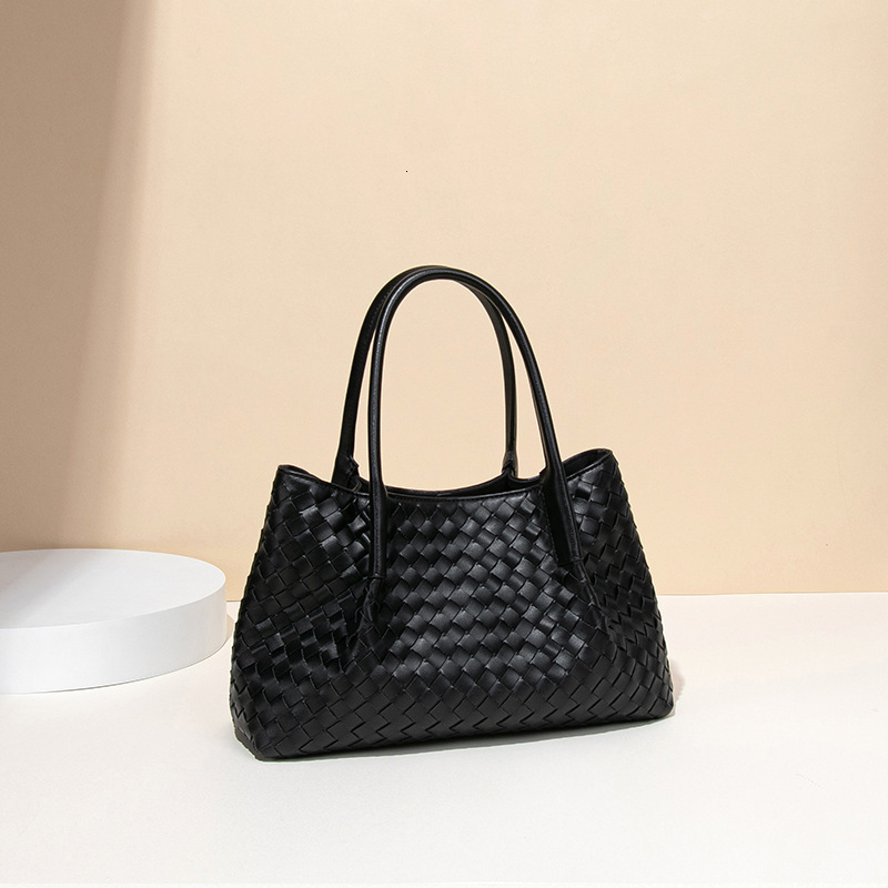 Bag For Women 2025 New Handmade Black Woven High-End Commuting, Large Capacity Mother And Child Bucket Bag, Tote Bag