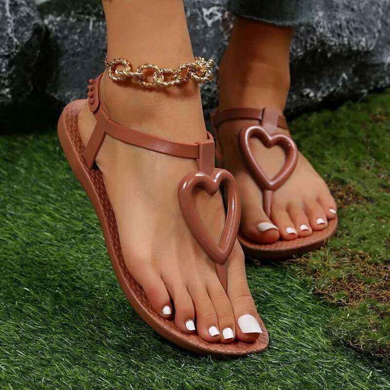 2025 Women S Free Shipping Sandals Summer Fashion Designer New Flat Bottomed Flip Flops Sandals Outdoor Casual Style Open Toe Soft Shoes Slippers