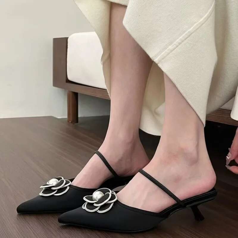 Summer 2025 Women Designer Sandals S Pointed High Free Shipping Heels Cool Drag Elegant Fashion New Shallow Sandals Women S Sandals