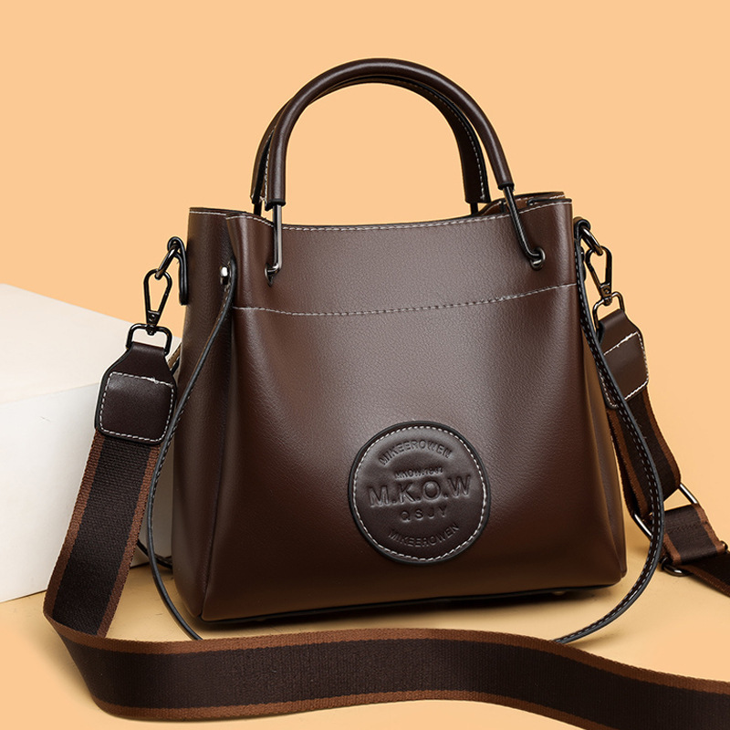 Free Shipping New Designer Bag Shoulder Bag Women's High-quality Multifunctional Commuting Large Capacity Crossbody Bag Wallet Fitness Bag