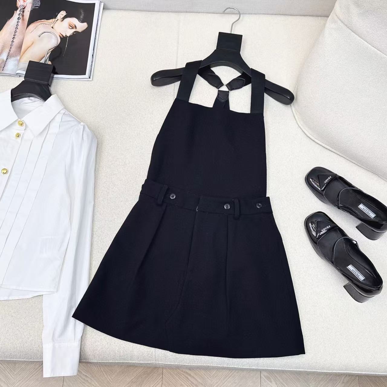 Milan Runway Dress 2025 Black Designer Women Dress High End Backless Pocket Button Strap Dress Vestidos De Festa 30901