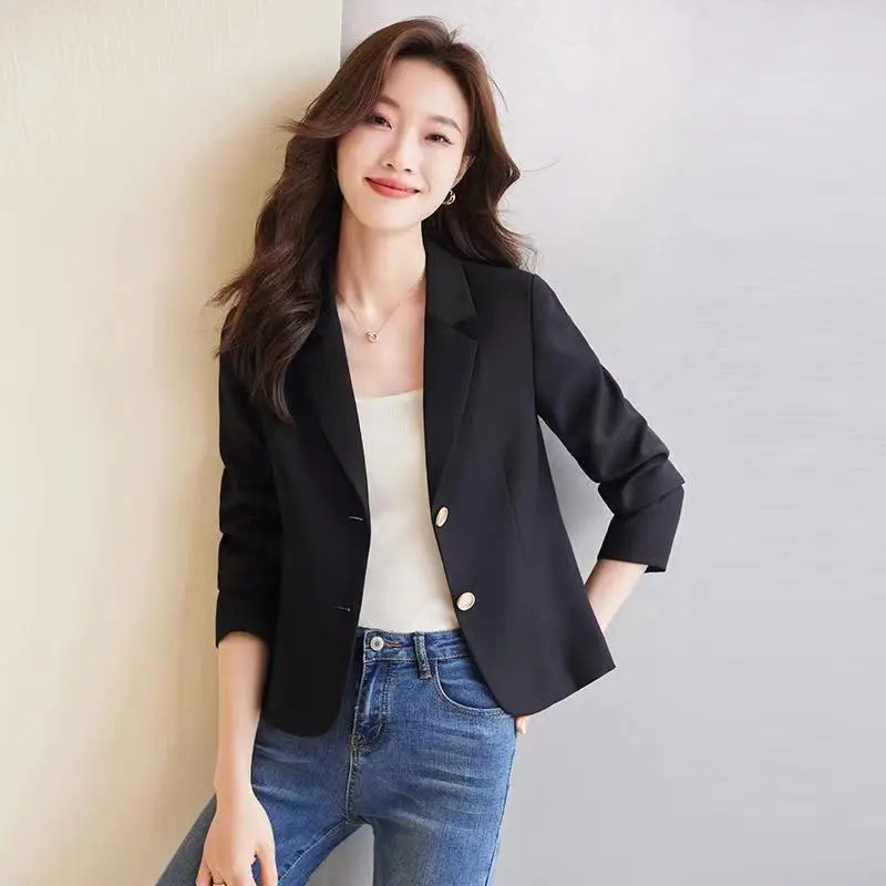 P38Stylish Short Suit Jacket for Petite Women - Perfect for Spring and Autumn Seasons