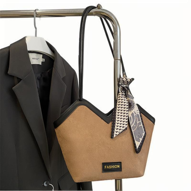 Popular large capacity Tote women's underarm casual all-in-one shoulder bag NEW retro style silk scarf handbag women 2025s