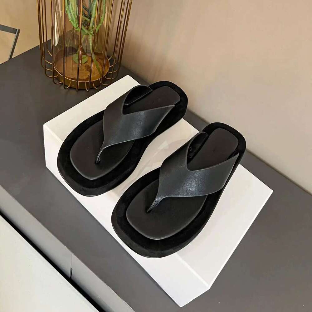 New Women Genuine Leather Slides Ladies Mules Vacation Casual Beach Shoes Flip ps Slippers Woman