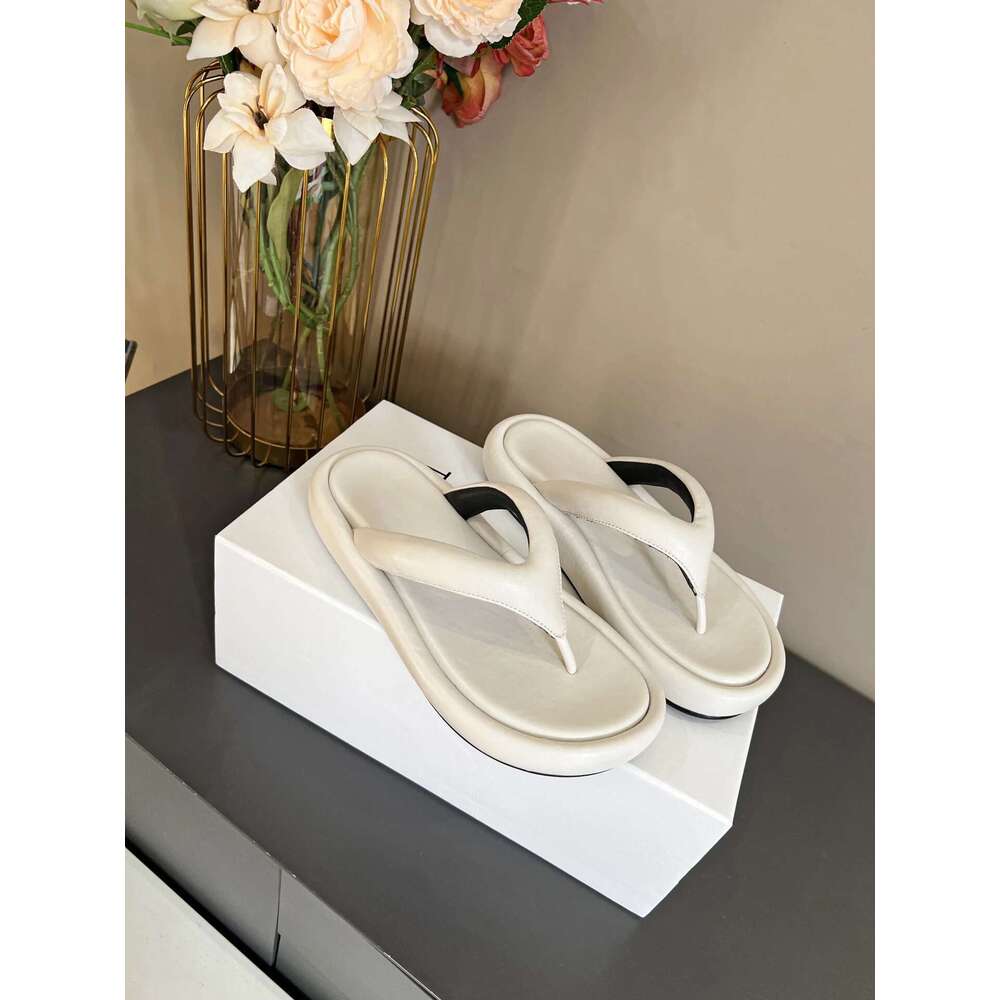 New Women Genuine Leather Slides Ladies Mules Vacation Casual Beach Shoes Flip ps Slippers Woman