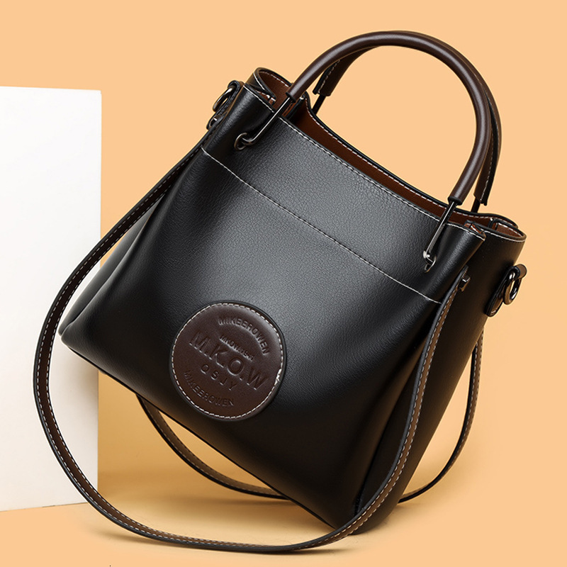 Free Shipping New Designer Bag Shoulder Bag Women's High-quality Multifunctional Commuting Large Capacity Crossbody Bag Wallet Fitness Bag