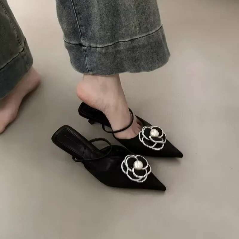 Summer 2025 Women Designer Sandals S Pointed High Free Shipping Heels Cool Drag Elegant Fashion New Shallow Sandals Women S Sandals