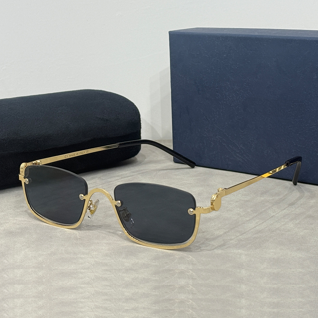 Luxury Designer Sunglasses Women Classics Large Framed Fashion Drive Beach Shading Protection Glasses