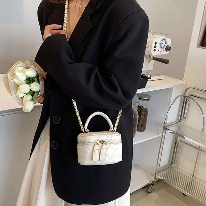 new handbag black PU trend leather girl bucket bag metal leisure chain designer women s small crossbody bag coin wallet trendy shoulder bag