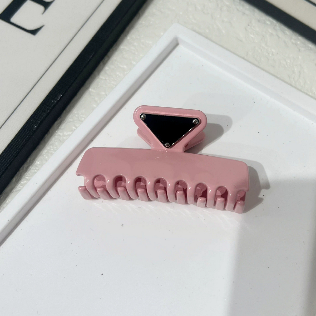 Women Clips Barrette Brand Letter Pink Black Hairpin Charm Accessories Designer Hair Clip Fashion HairJewelry Gift Free shipping