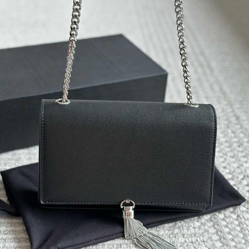 Retro flip-top envelope fashion chain commuter classic fringed small square designer ladies' shoulder high-end handbag crossbody bag