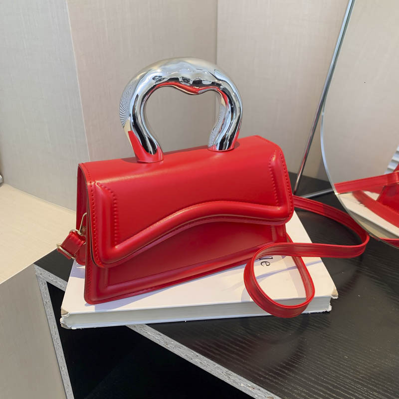 Small Square 2025 Spring New Women's Fashion Shoulder Bag Casual Handbag Popular Simple Diagonal Designer Bag