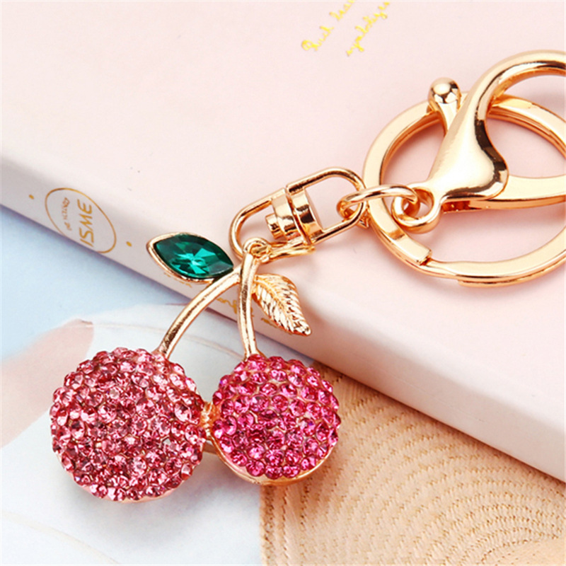 Crystal Lemon-Shaped 3D Fruit Key Chain Elegant Accessory for Bags & Car