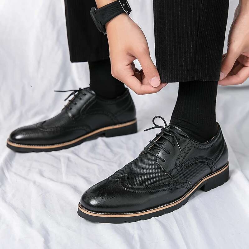 Handmade Mens Wingtip Oxford Grey Leather Brogue Men's Dress Classic Business Formal Shoes For Men Atillas Hombre