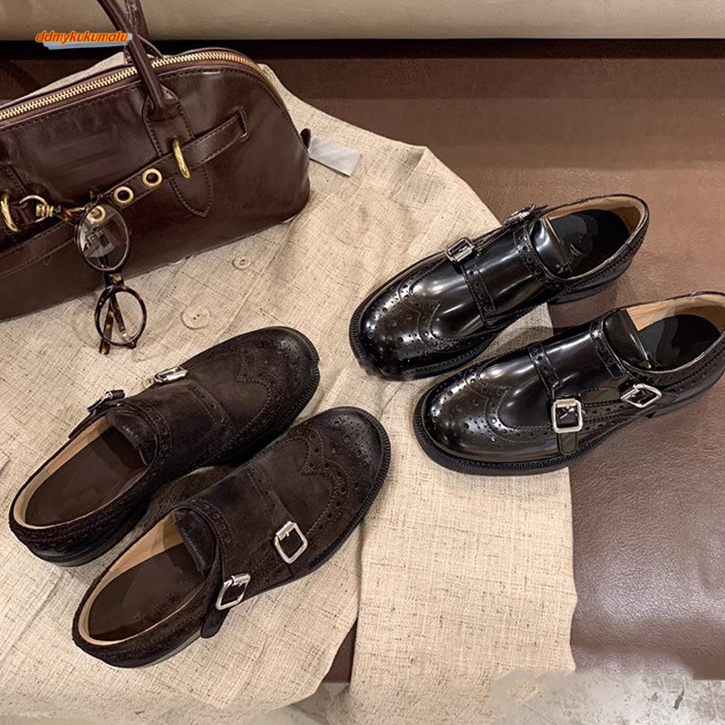Su Yinyin's same modern style~Carved double buckle with thick heel, breathable Le Fu women's singles shoes, small leather shoes ddmykukumalu
