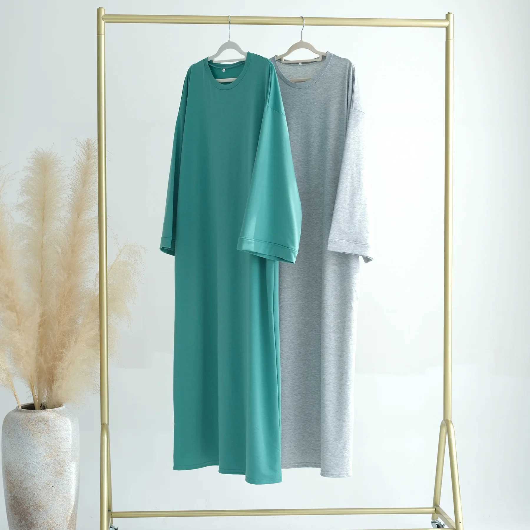 2024 New Modest Dress Solid Inner Skirt Slim Womens Dubai Abaya Eid al Fitr Islamic Costume Trkiye Arabian GownXJ250310