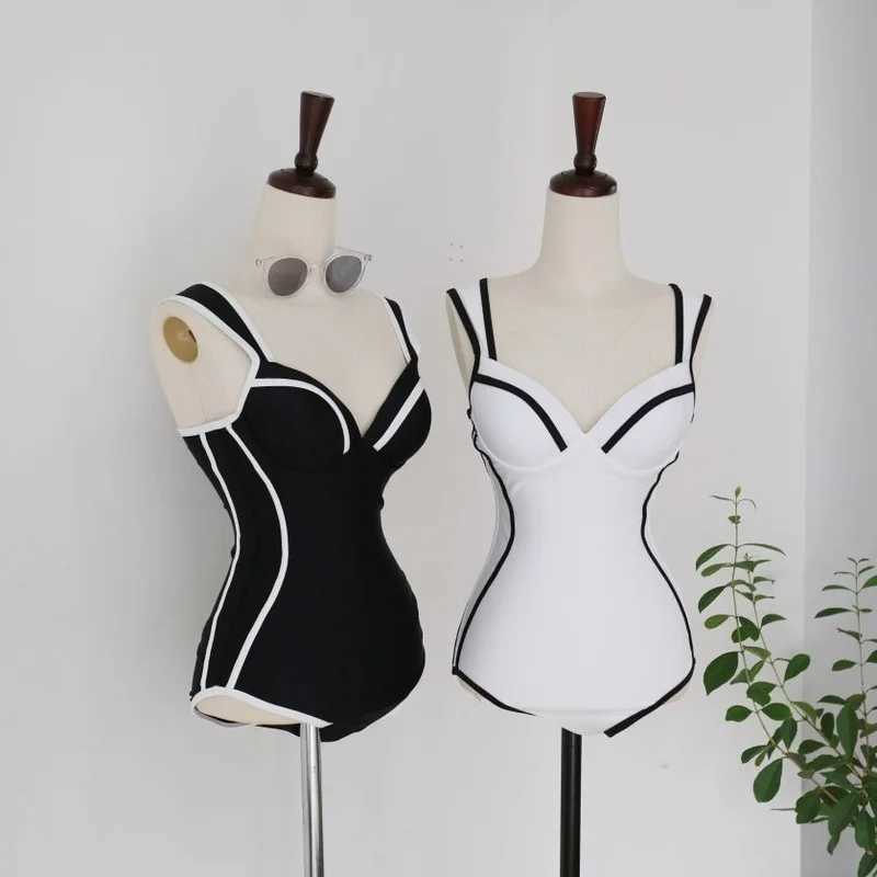 2023 new one-piece swimsuit women Korean temperament black and white hot spring swimwearXJ250310