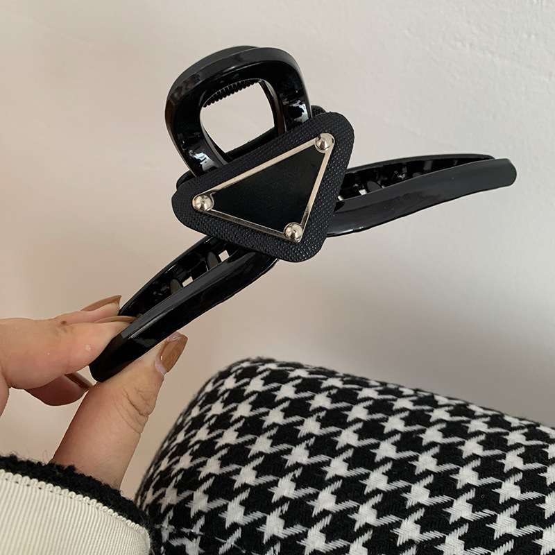 Barrettes Designer Clip Brand Classic Hair Clips Fashion Shark Hairpin Jewelry Gift Free shipping