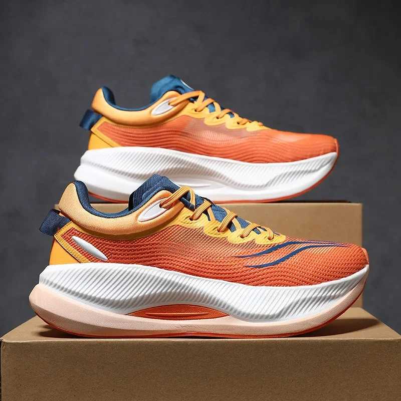 Upercritical E-TPU Mens Running for hot Wen Light Soft Cfy Sports Jogging Outdoor Cushioning Sneakers Men Training Shoes Z250310