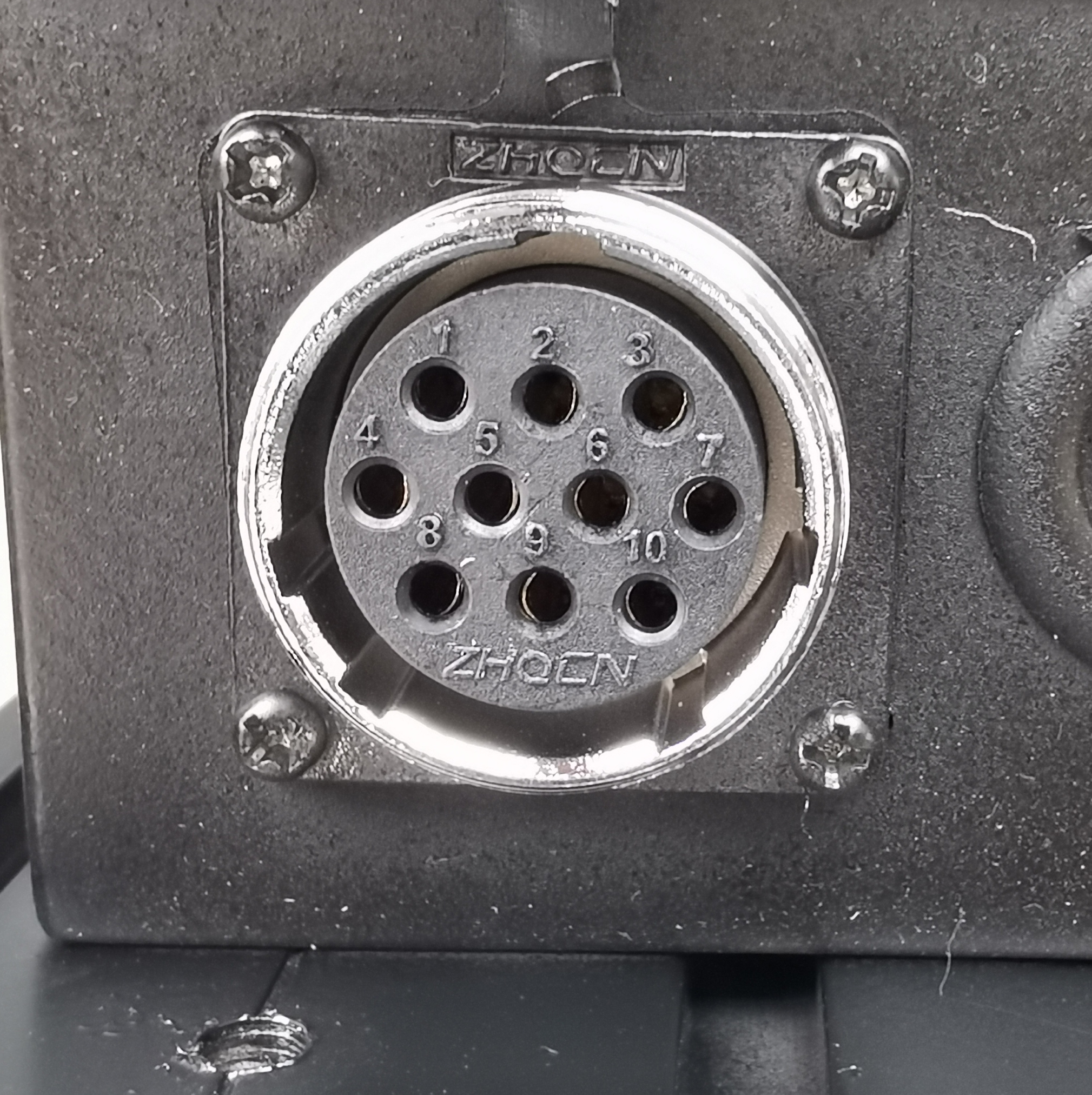 CL180 Servo Motor with No Feet - Precision Motion Control Device