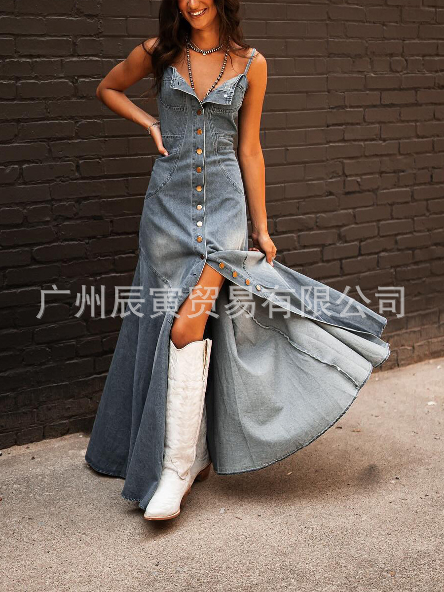 Women Denim Party Spaghetti Strap Dress Single Breasted Button Elegant Casual A-Line Split Hem Vintage Denim Summer Long Dress 240629