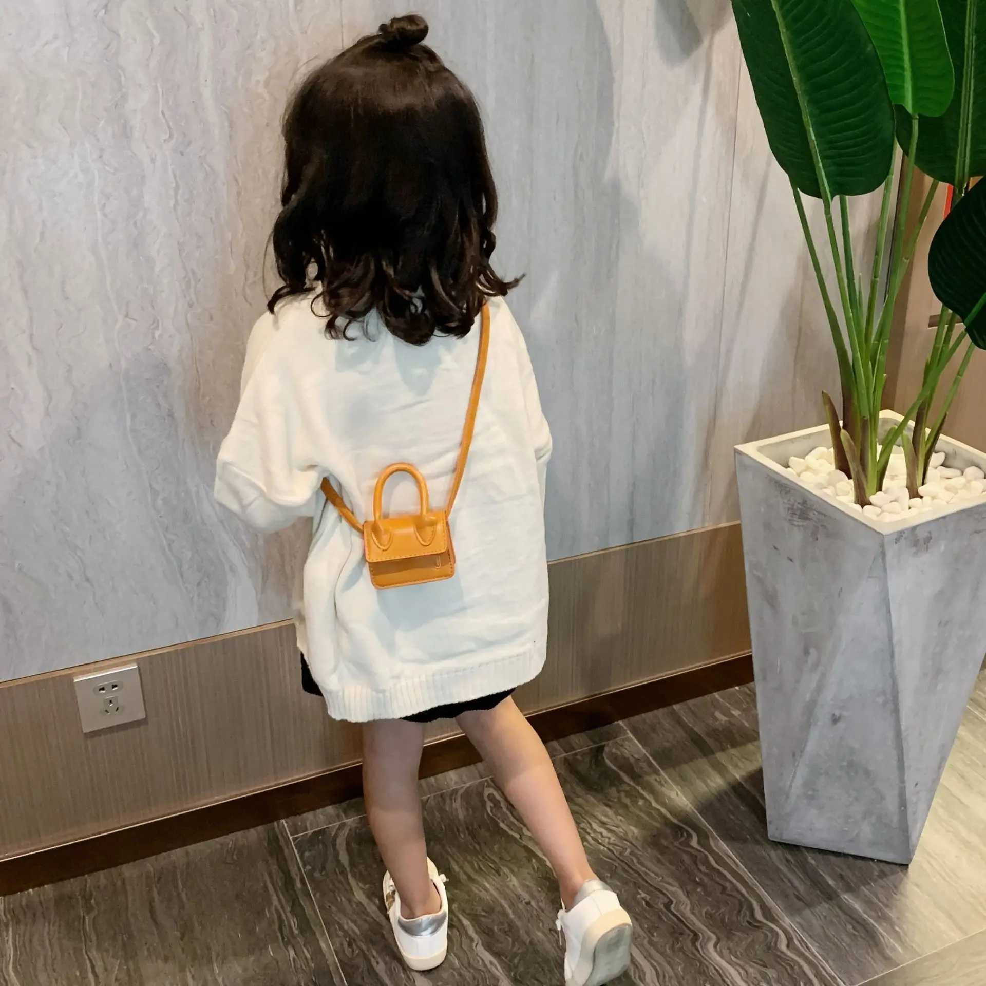 Childrens Handbag For Girl Designer Luxury Bags Square Kid Purse and Shoulder Bag Fashion Ladies Crossbody Bags Mini Coin PouchT250310