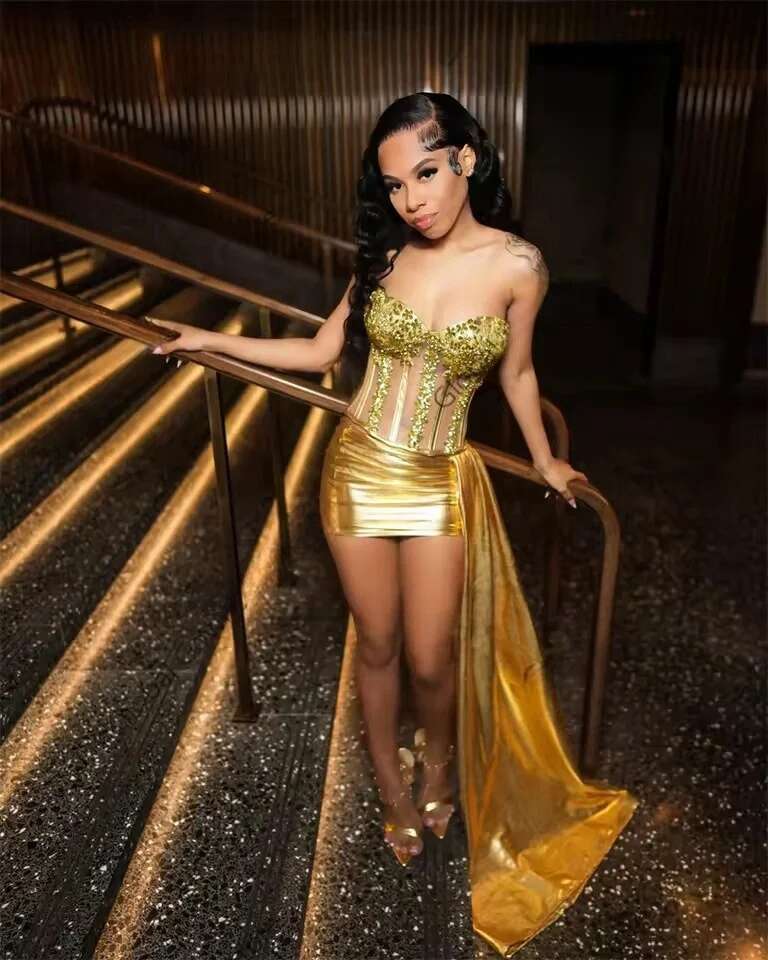 Gold Rhie Short Prom Dresses For Black Girl Bead Crystal Birthday Dress Women 2024 Side Train Mini Tail Customized 6660310