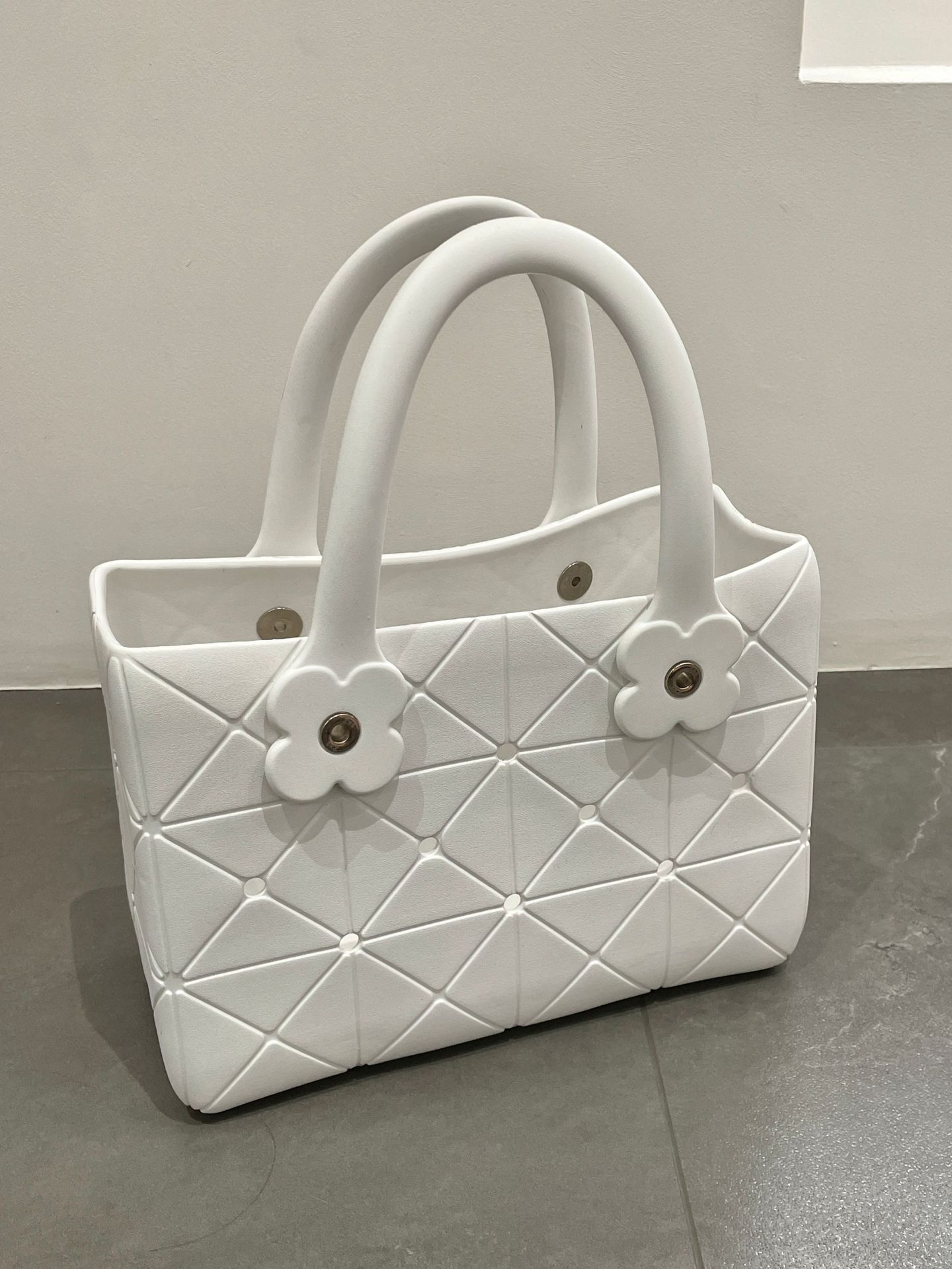 Free Shipping Large Capacity Summer New Plaid Handbag EVA Waterproof Fashionable Square Beach Bag