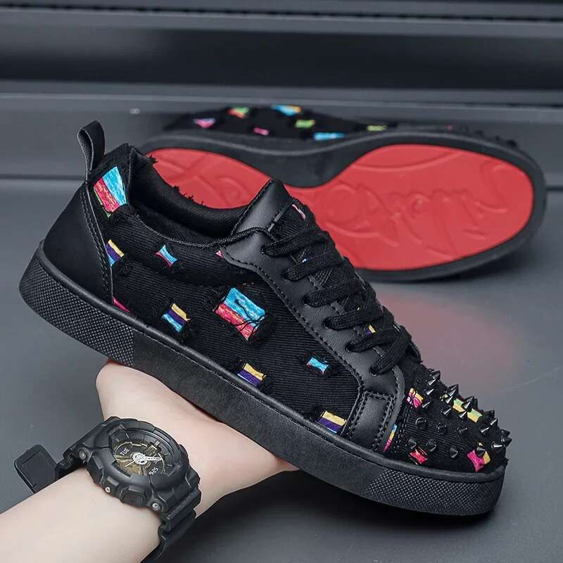 2025 New Sports and Leisure Men's Designer Rivet Punk Board Fashion Leather Canvas Breathable Height Increase Flat Shoes White Shoes Trendy Casua