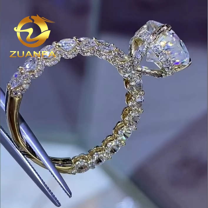 10k Solid Gold Custom 5ct Pear Cut Moissanite Diamond Ring Bling Eternity Engagement Ring Iced Out Hip Hop Ring Luxury