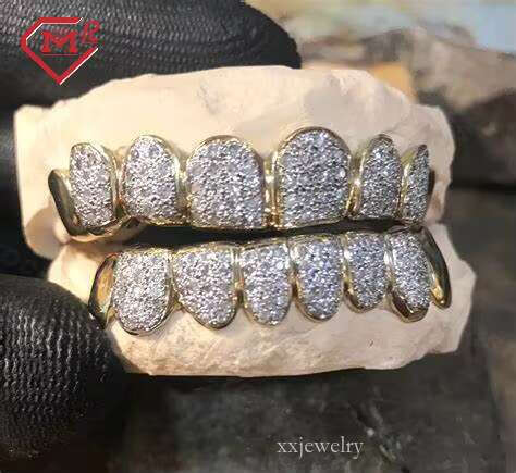 Custom Hip Hop Sterg Sier Vvs Iced Out Moissanite Dia Grillz for Mens