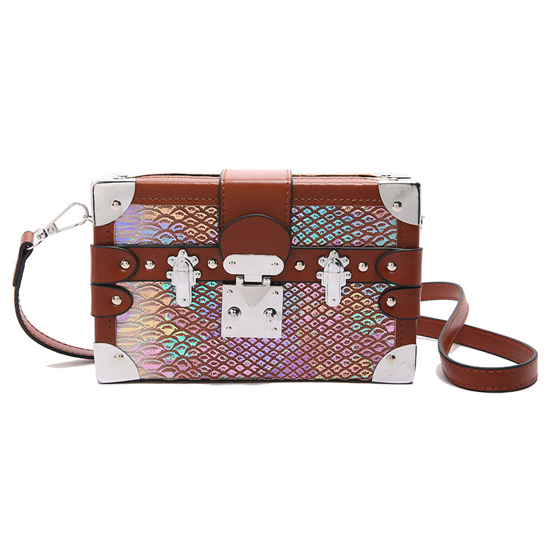Free Shipping New Designer Bag Fashionable Rivet Handbag Multifunctional Crossbody Bag Wallet